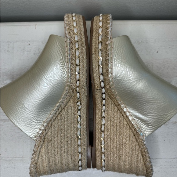 KARL LAGERFELD Paris Carina Slip On Open Toe Wedge Sandals Women’s 9.5 LIKE NEW - Picture 7 of 10